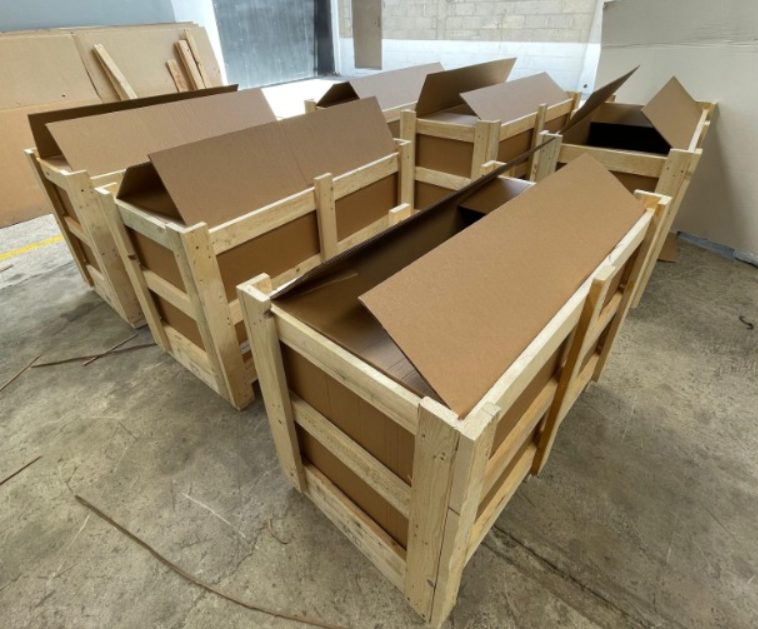 Huacal de madera para protección industrial